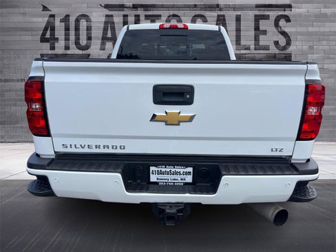 Used 2018 Chevrolet Silverado 3500 LTZ image 4
