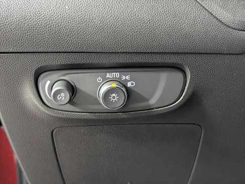 Used 2024 Buick Encore GX Sport Touring w/ Experience Buick Package FWD image 13