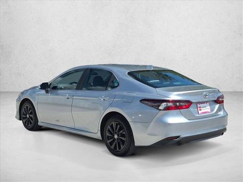 Used 2023 Toyota Camry LE FWD image 8