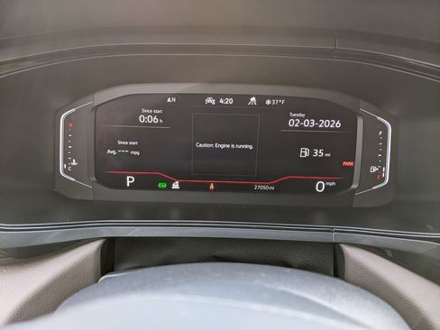 Used 2023 Volkswagen Taos SEL image 15