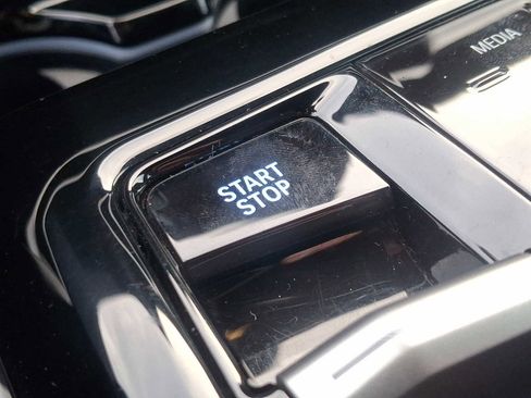 Used 2024 BMW i5 eDrive40i w/ Premium Package RWD image 24