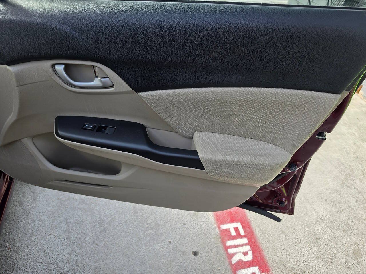 Used 2013 Honda Civic LX image 29