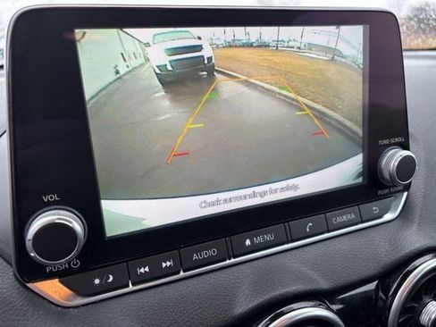 Used 2022 Nissan Sentra SV image 22