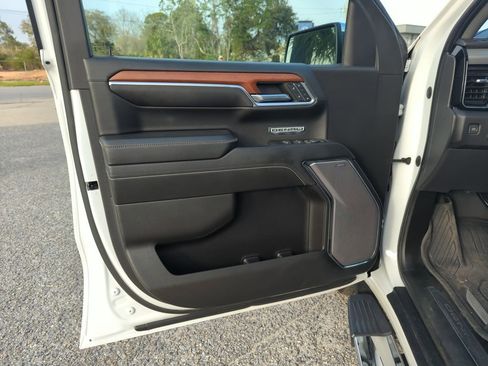 Used 2023 GMC Sierra 1500 Denali image 18