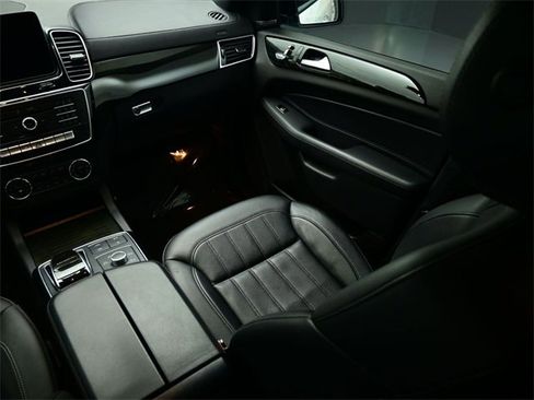 Used 2019 Mercedes-Benz GLE 43 AMG 4MATIC image 16