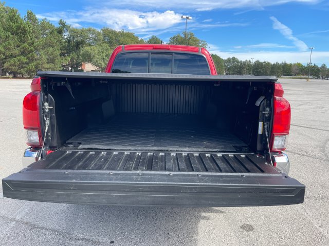 Used 2019 Toyota Tacoma SR5 AWD/4WD image 19