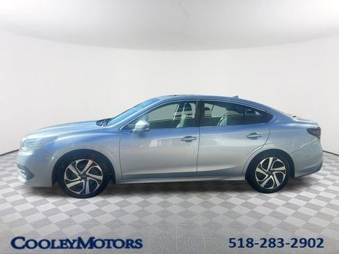 Used 2022 Subaru Legacy Limited image 1