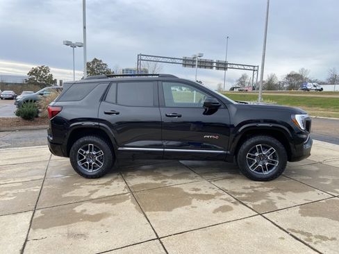 Used 2026 GMC Terrain AT4 image 12