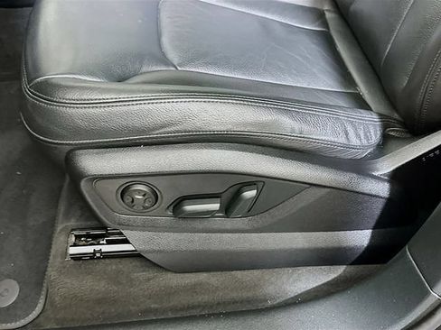 Used 2018 Audi Q7 3.0T Premium Plus AWD/4WD image 19