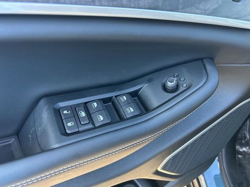 New 2026 Jeep Grand Cherokee Limited image 35