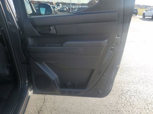 Used 2024 Toyota Tacoma SR image 26