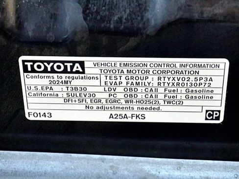 Used 2024 Toyota Camry LE image 32