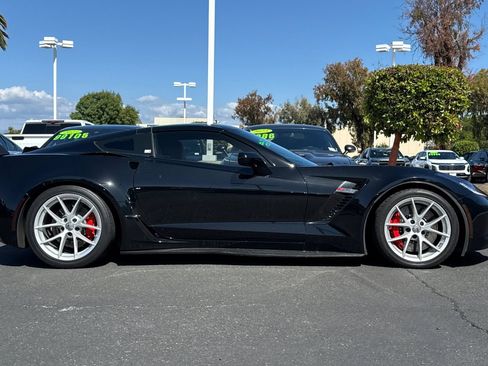 Used 2018 Chevrolet Corvette Z06 RWD image 4