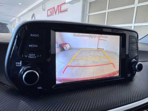 Used 2020 Hyundai Tucson Value w/ Cargo Package image 19