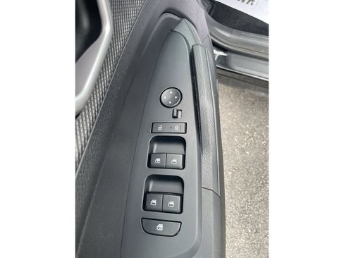 Used 2024 Kia Sportage LX AWD/4WD image 12