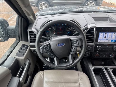 Used 2016 Ford F150 XLT w/ Equipment Group 302A Luxury RWD image 2