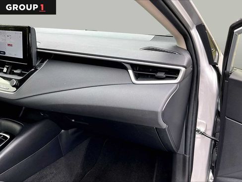 Used 2024 Toyota Corolla LE FWD image 19