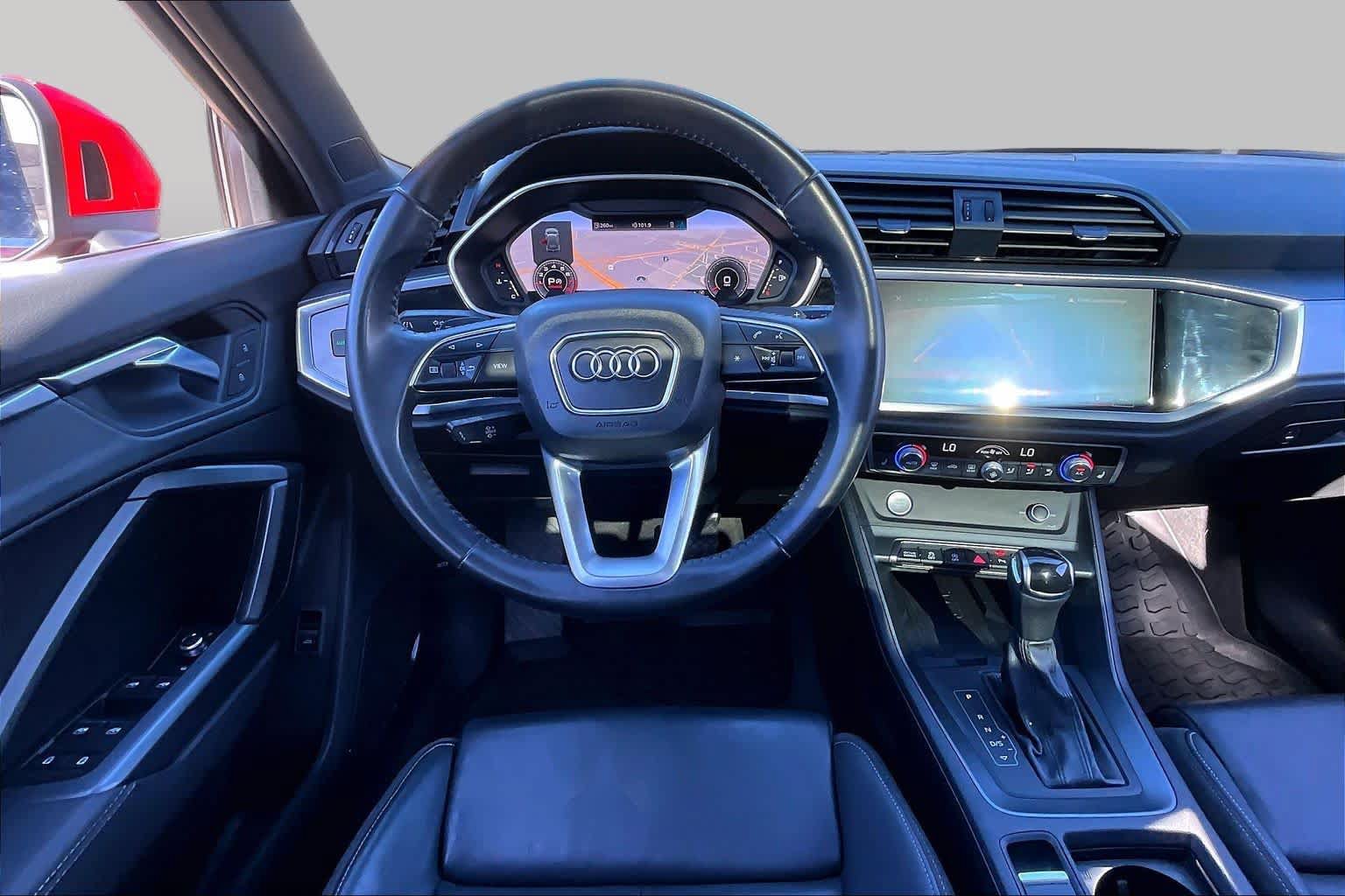Used 2020 Audi Q3 2.0T Premium Plus w/ Premium Plus Package AWD/4WD image 6