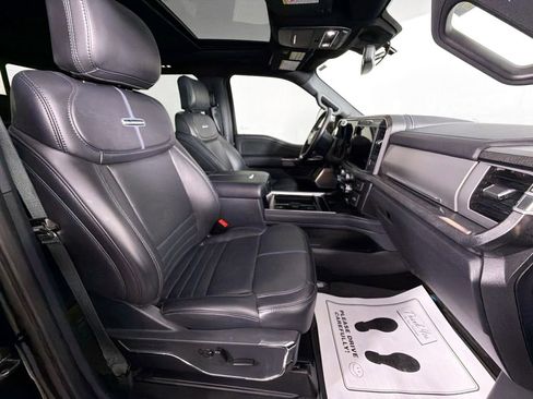 Used 2025 Ford F250 Platinum AWD/4WD image 29