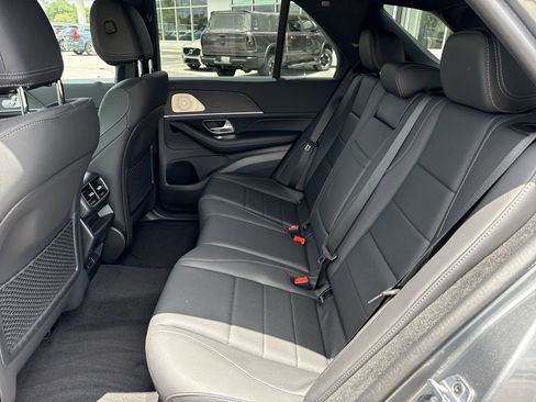 New 2025 Mercedes-Benz GLE 450e 4MATIC image 12