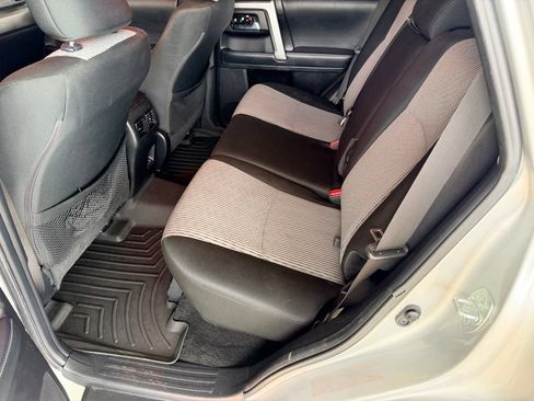 Used 2021 Toyota 4Runner SR5 AWD/4WD image 29