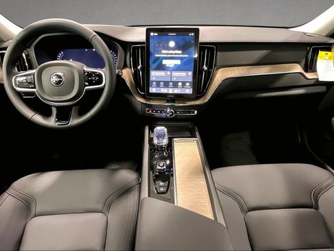 New 2026 Volvo XC60 B5 Core w/ Climate Package AWD/4WD image 5