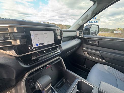 Used 2024 Toyota Tundra SR5 w/ SR5 Convenience Package image 16