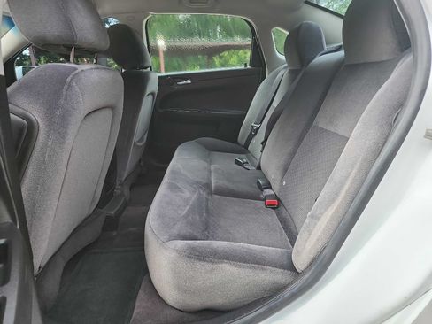 Used 2014 Chevrolet Impala Limited LS FWD image 19