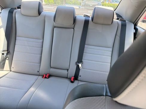 Certified 2017 Toyota Camry SE w/ Moonroof Package FWD image 18