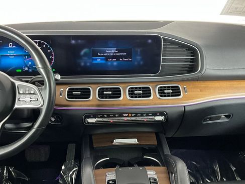 Used 2020 Mercedes-Benz GLS 450 4MATIC image 12