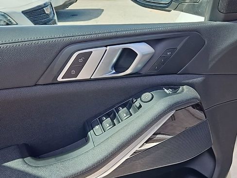 Used 2019 BMW 330i Sedan image 10