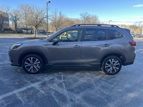 Used 2024 Subaru Forester Limited image 9