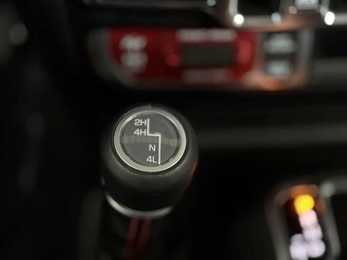 Used 2022 Jeep Gladiator Rubicon w/ LED Lighting Group image 36