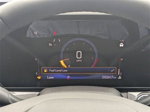 Used 2025 Chevrolet Trax ACTIV w/ Sunroof Package image 3