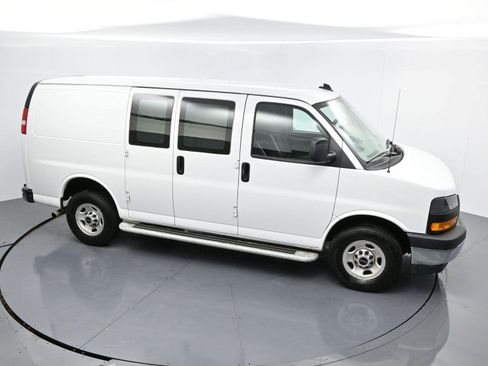 Used 2024 GMC Savana 2500 w/ Driver Convenience Package image 31