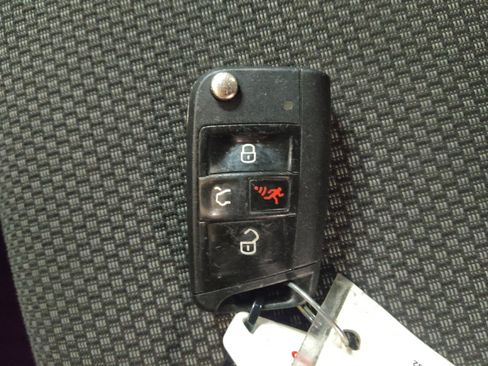 Used 2021 Volkswagen Jetta S w/ Driver Assistance Package FWD image 32