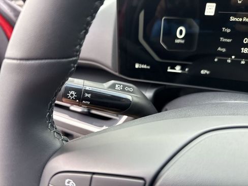 New 2025 Kia K4 EX image 18