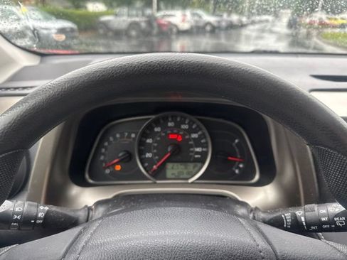 Used 2015 Toyota RAV4 XLE FWD image 10