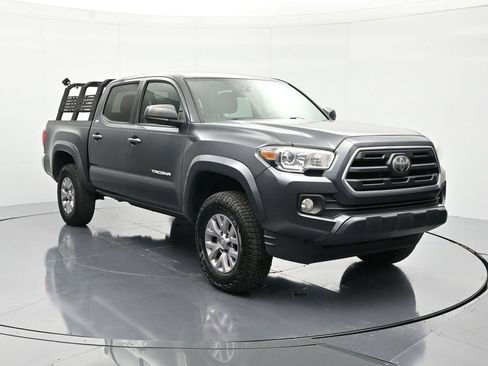 Used 2019 Toyota Tacoma SR5 image 3