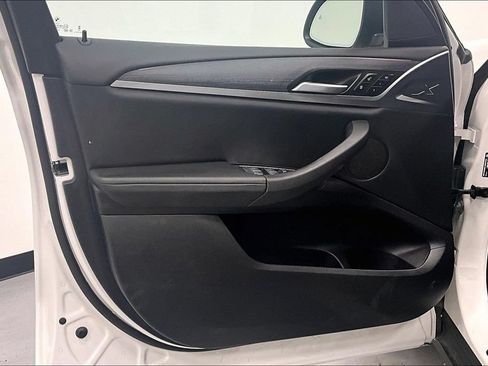 Used 2024 BMW X3 sDrive30i RWD image 18