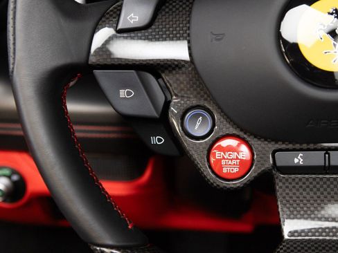 Certified 2022 Ferrari F8 Tributo image 73