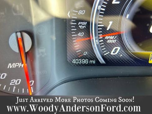 Used 2015 Chevrolet Corvette Stingray Coupe image 11