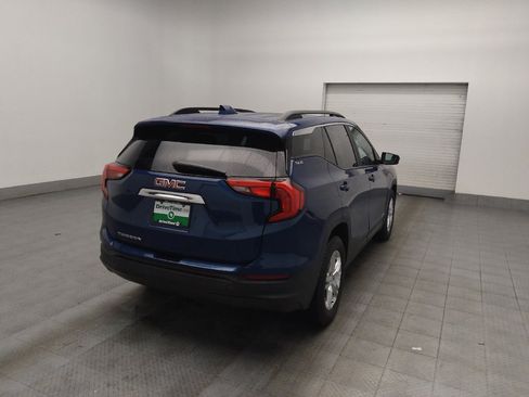 Used 2021 GMC Terrain SLE w/ Driver Convenience Package image 9