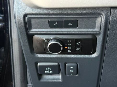 Certified 2023 Ford Expedition Max XLT AWD/4WD image 16