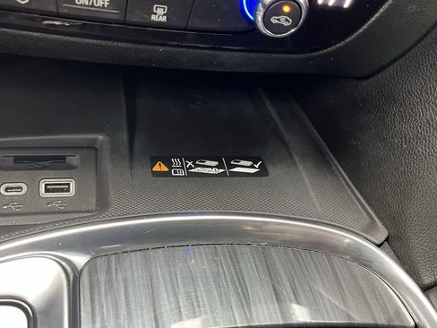 Certified 2023 Buick Enclave Essence w/ Experience Buick Package image 27