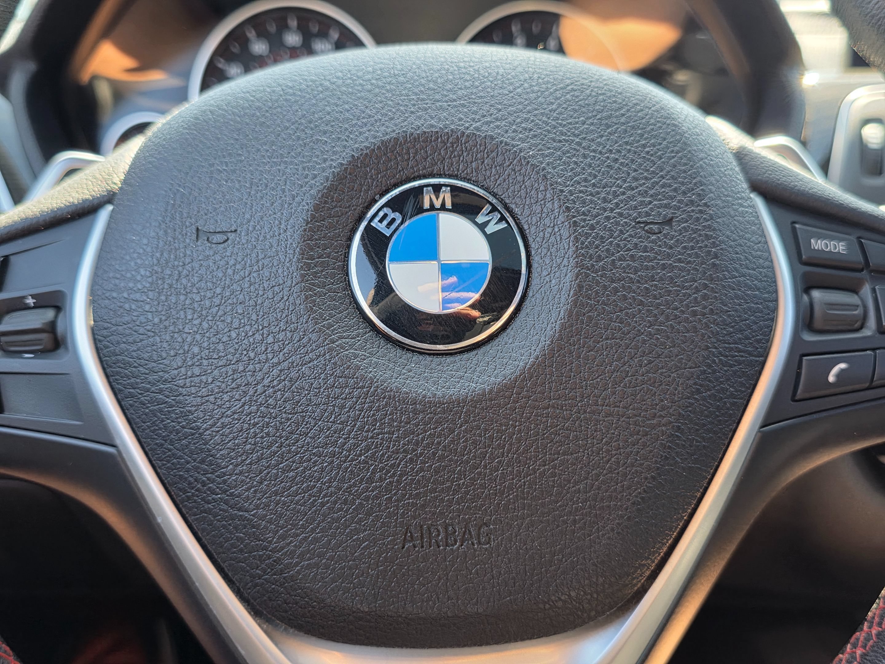 Used 2018 BMW 330i xDrive Sedan AWD/4WD image 32