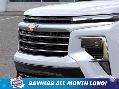 New 2026 Chevrolet Traverse High Country AWD/4WD image 13