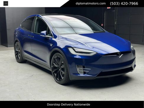 Used 2018 Tesla Model X 100D image 8