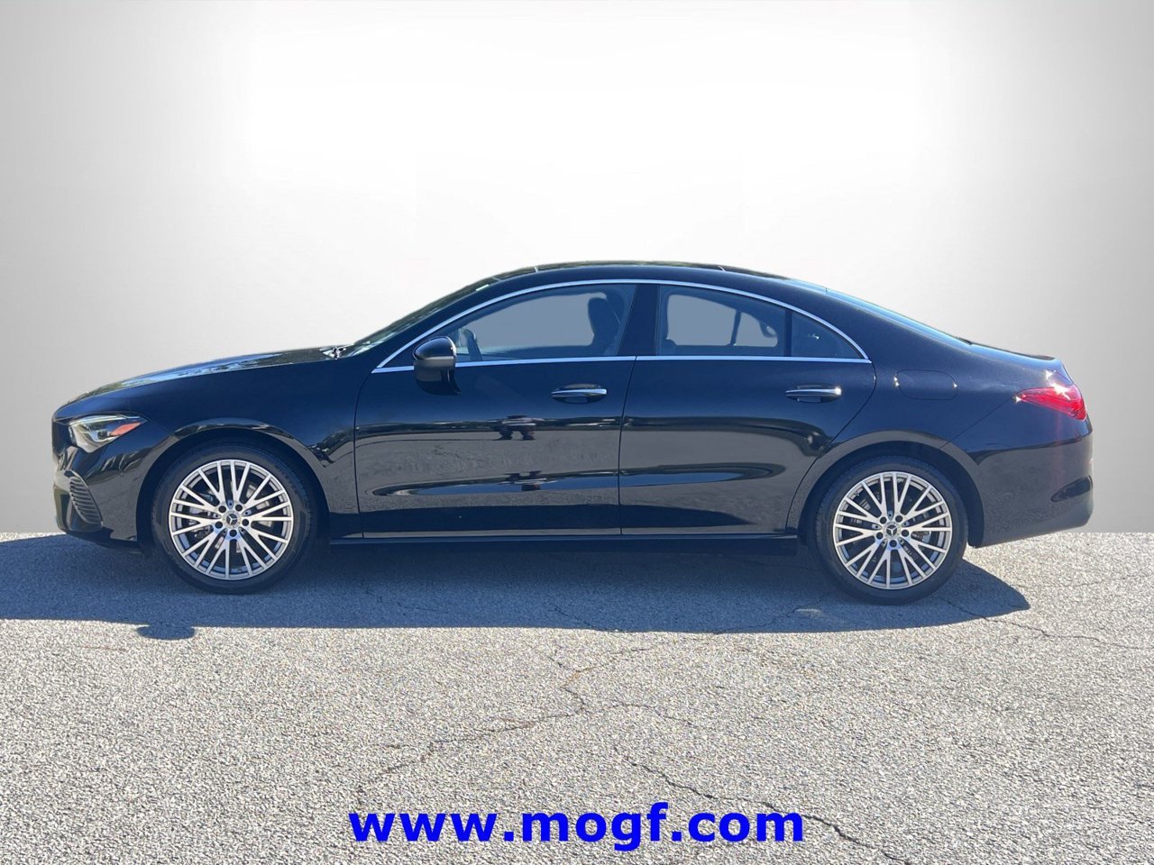 Used 2025 Mercedes-Benz CLA 250 4MATIC image 25