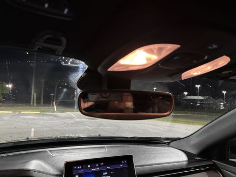 Used 2023 Jeep Compass Latitude w/ Convenience Group image 30